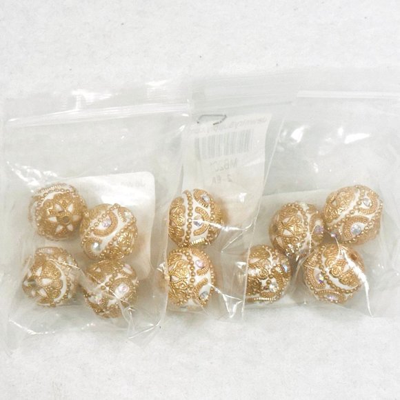 HTF Mongolian Resin Beads 20 mm - Lot of 10 - Picture 2 of 4
